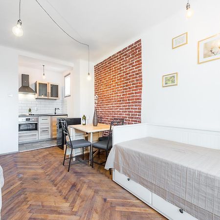 Bellagio Apartment B Прага Екстер'єр фото